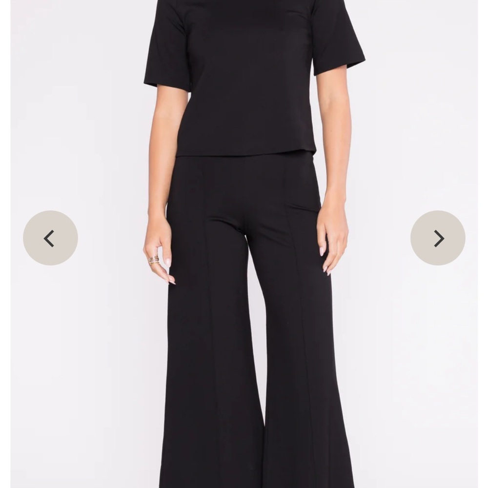RIPLEY RAIDER BLACK PONTE KNIT WIDE LEG PANT: CROPPED